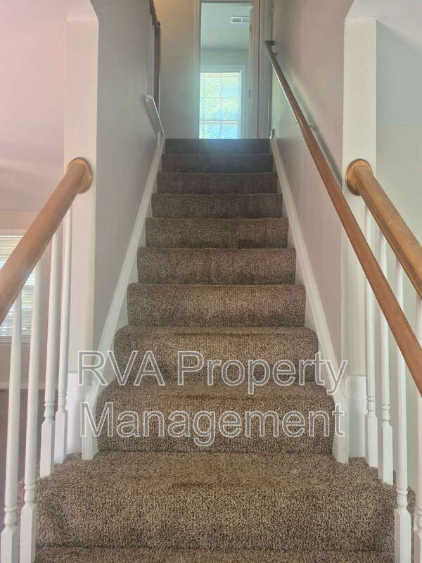 Building Photo - 4019 Frye Terrace