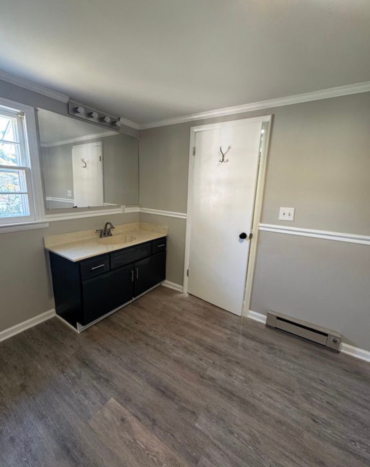 Building Photo - 1107 Fuller St