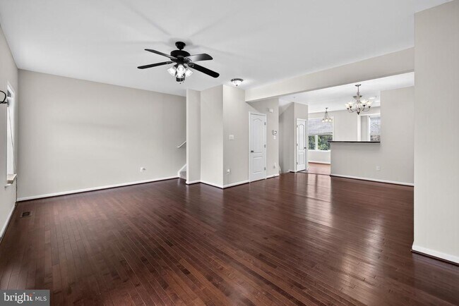 Building Photo - 10382 Lantern Ln