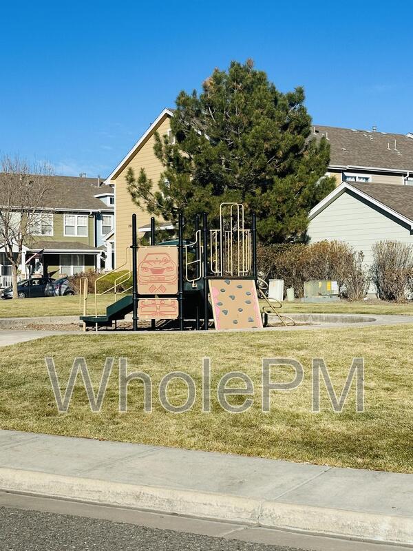 Building Photo - 15612 E 96th Way