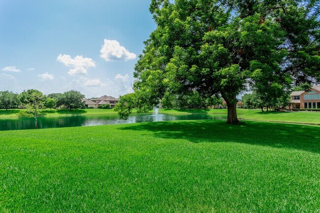 Building Photo - 5243 Harvest Bend Ct