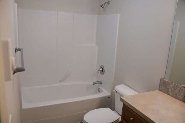 Building Photo - 51325 Mitts Way