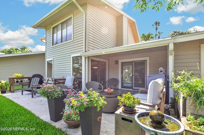 Building Photo - 202 Vista Lagoon Ct