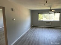 Building Photo - 1334 Cricket Ln