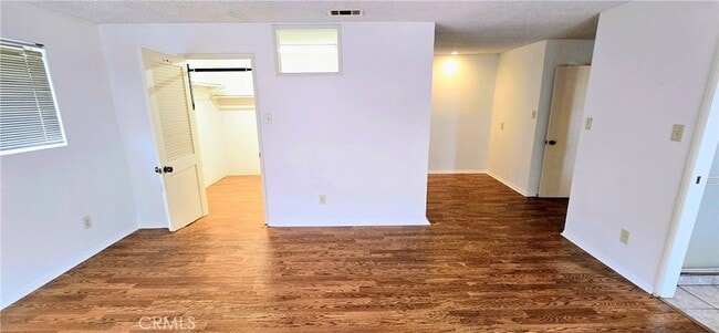 Building Photo - 10353 Downey Ave