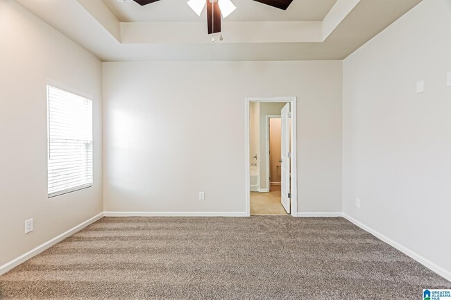 Building Photo - 3689 Burlington Dr
