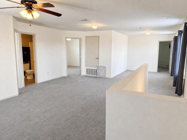 Building Photo - 1621 Village Park Trail