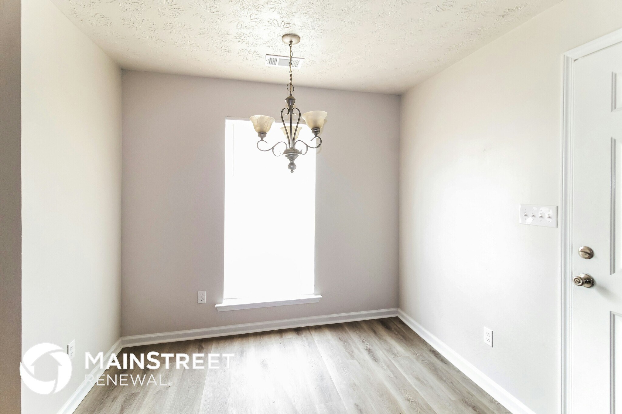 Building Photo - 1010 Overlook Dr