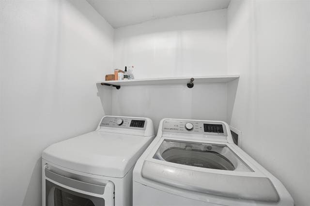 Building Photo - 1007 Golden Trophy Dr