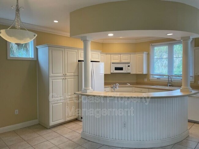 Building Photo - 1257 Fruitville Rd