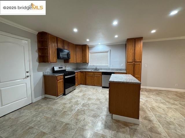 Building Photo - 1027 San Carlos Dr