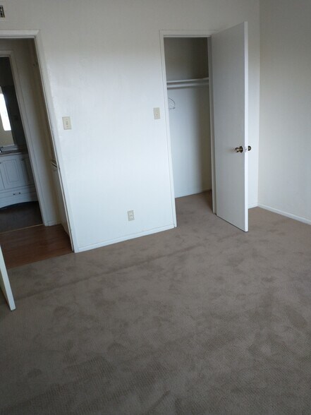 bedroom 2 - 1857 W Malvern Ave