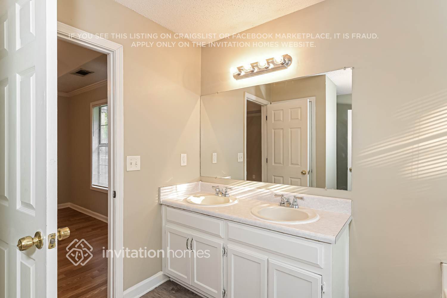 Building Photo - 2860 Brookton Ln SE