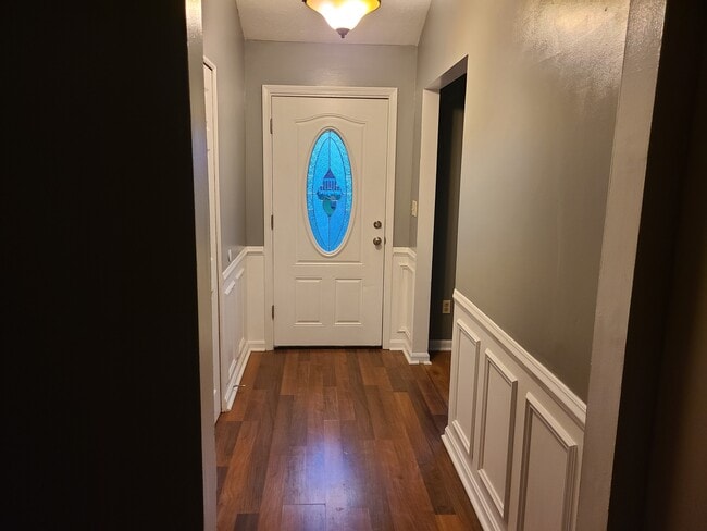 Building Photo - 6604 Birchline Blvd