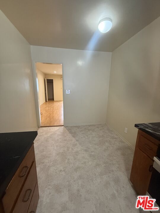 Building Photo - 1166 Amherst Ave