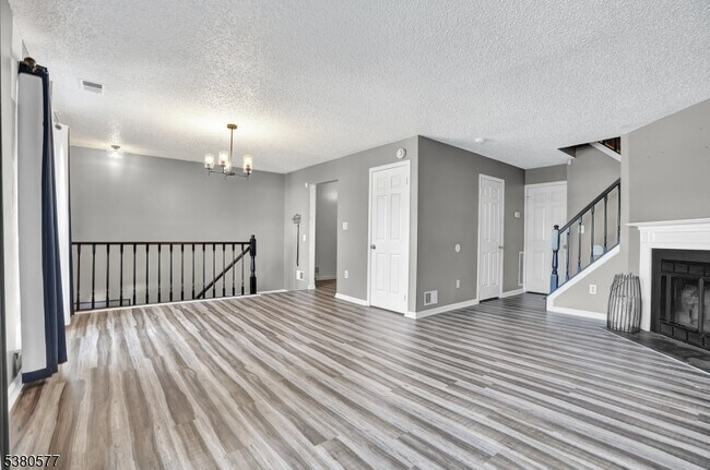 Building Photo - 94 13th Ave