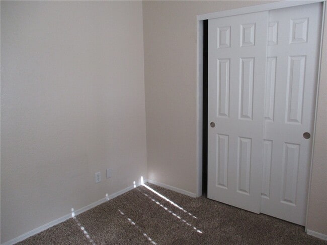 Building Photo - 2801 Paloma Senda