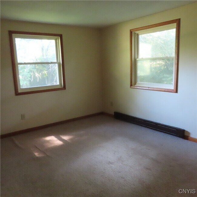 Building Photo - 600 Burnet Ave