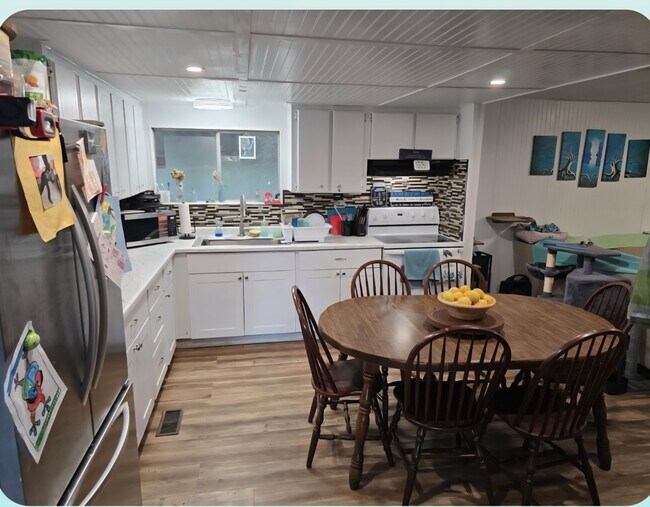 Building Photo - 9450 CA-53