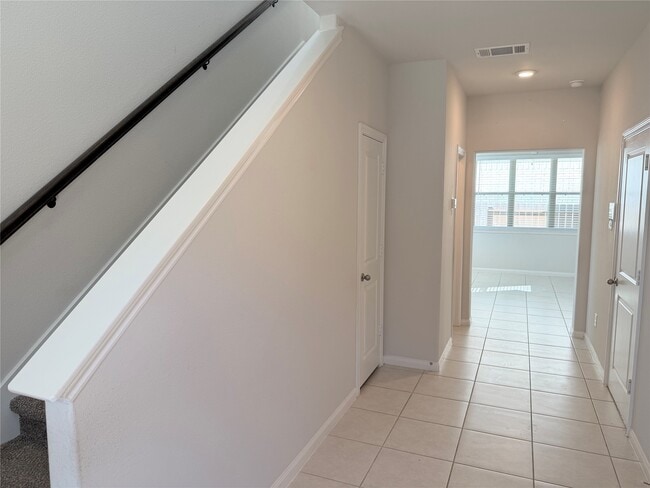 Building Photo - 31127 Mahogany Fir Trl