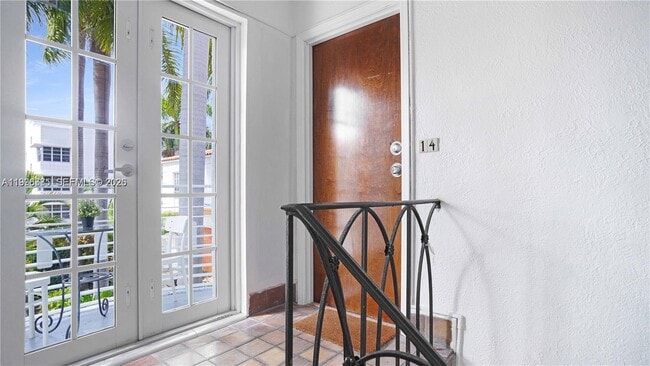 Building Photo - 439 15th St