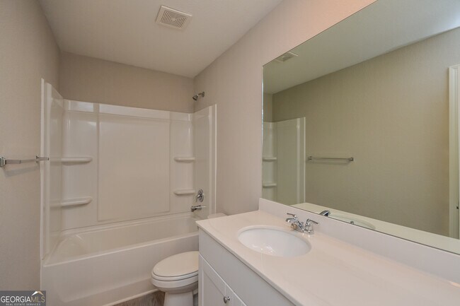 Building Photo - 105 Tamalynn Trl