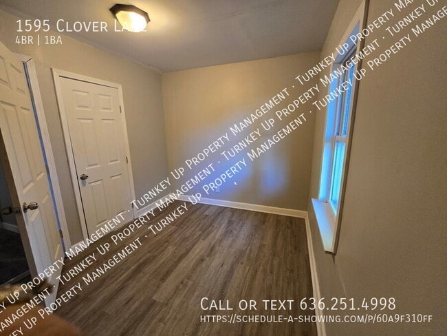 Building Photo - 1595 Clover Ln