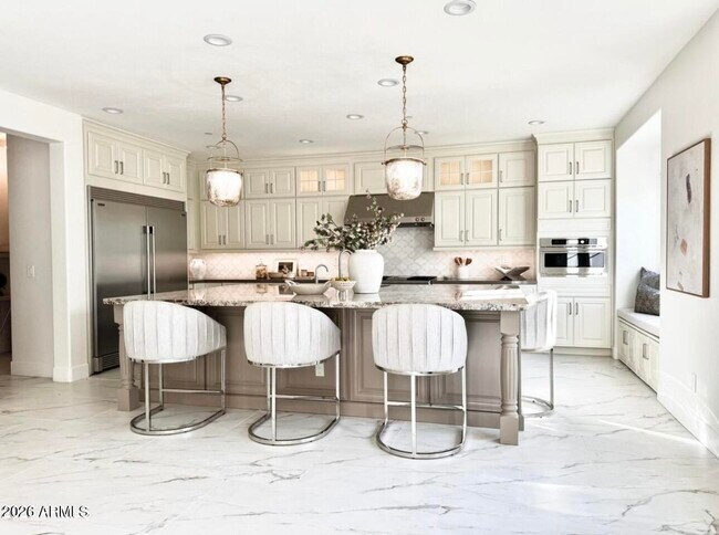 Building Photo - 2931 Madison Vistas Dr