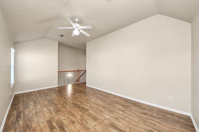 Building Photo - 19438 Juniper Vale Cir