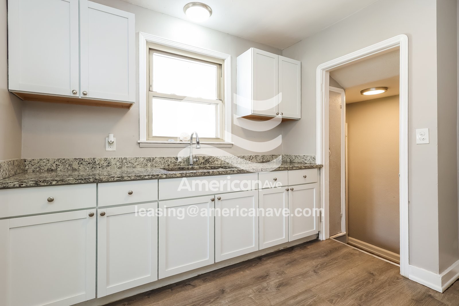 Building Photo - 12400 Duchess St