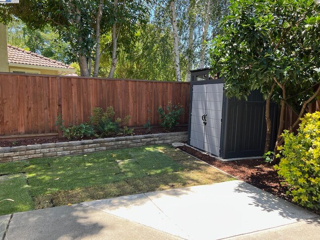 Building Photo - 4173 Garibaldi Pl