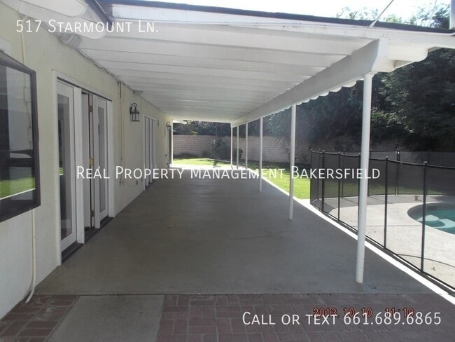 Building Photo - 517 Starmount Ln