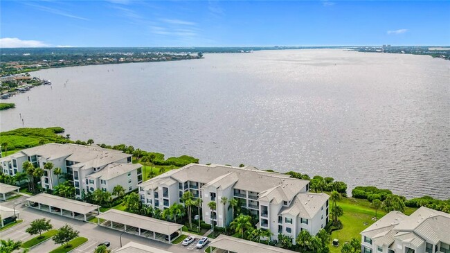 Building Photo - 920 Tidewater Shores Loop