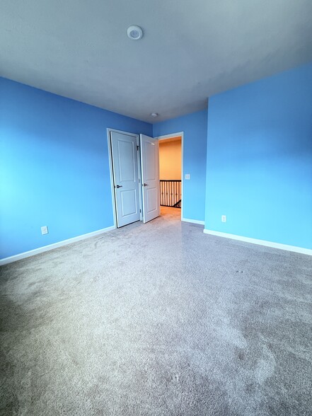 Building Photo - 3387 Jackson Park Dr NW