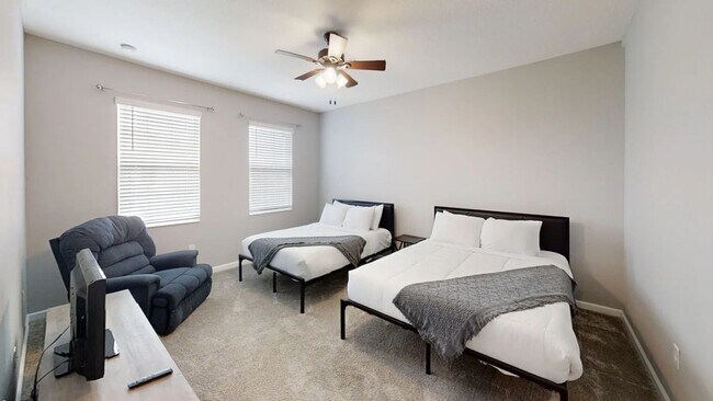 Building Photo - Charming 3BR Townhome in Championsgate