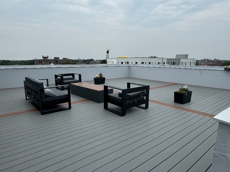 Building Photo - 4211 Chestnut St