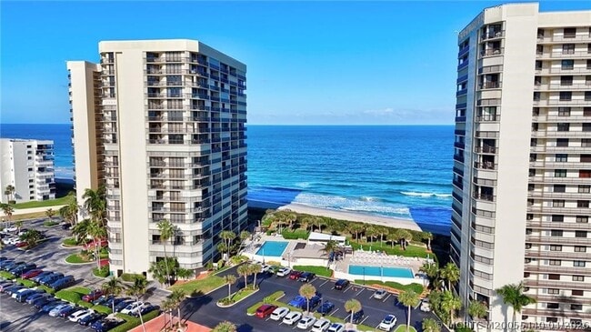 Building Photo - 9500 S Ocean Dr