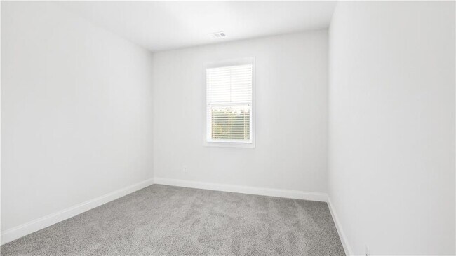 Building Photo - 1274 Ainsworth Alley