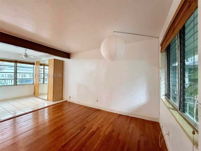 Building Photo - 135 3rd St