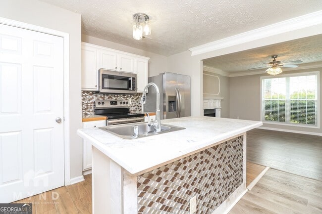 Building Photo - 3828 Leyland Dr