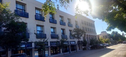 Building Photo - 515 W Main St