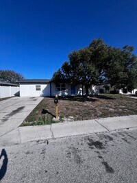 Building Photo - 7821 Flintlock Dr