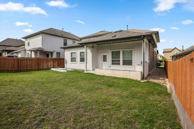 Building Photo - 405 Arrowhead Vine St