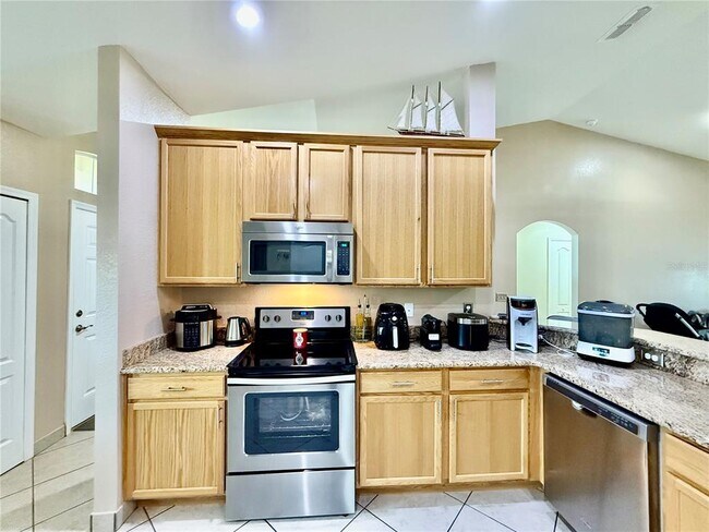 Building Photo - 6937 Minaxi Dr