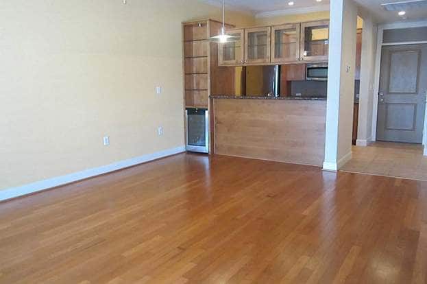 Building Photo - 1010 Rosine St