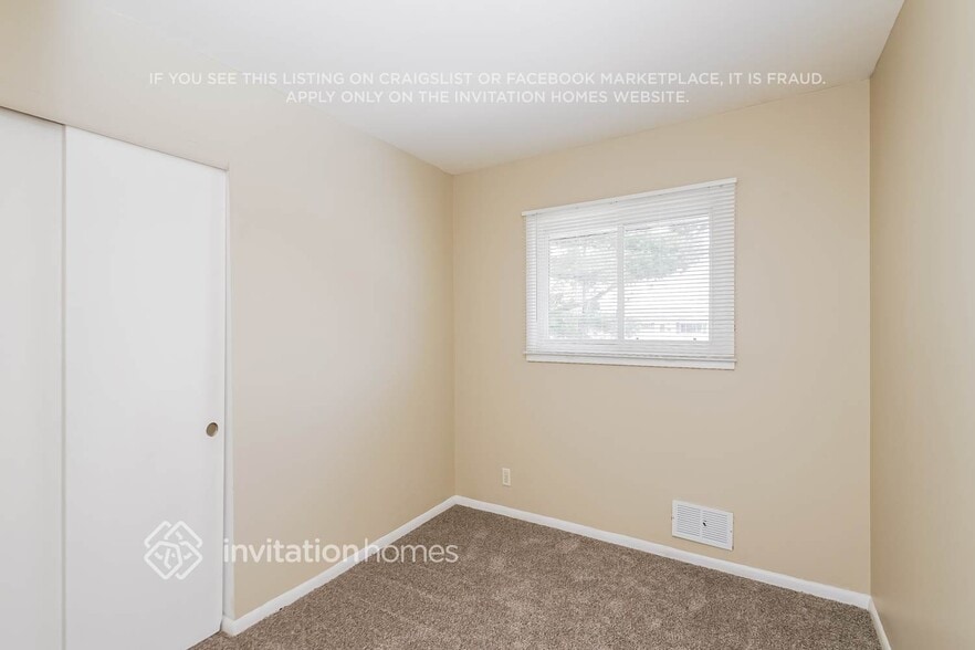 Building Photo - 6130 Scott Ave N