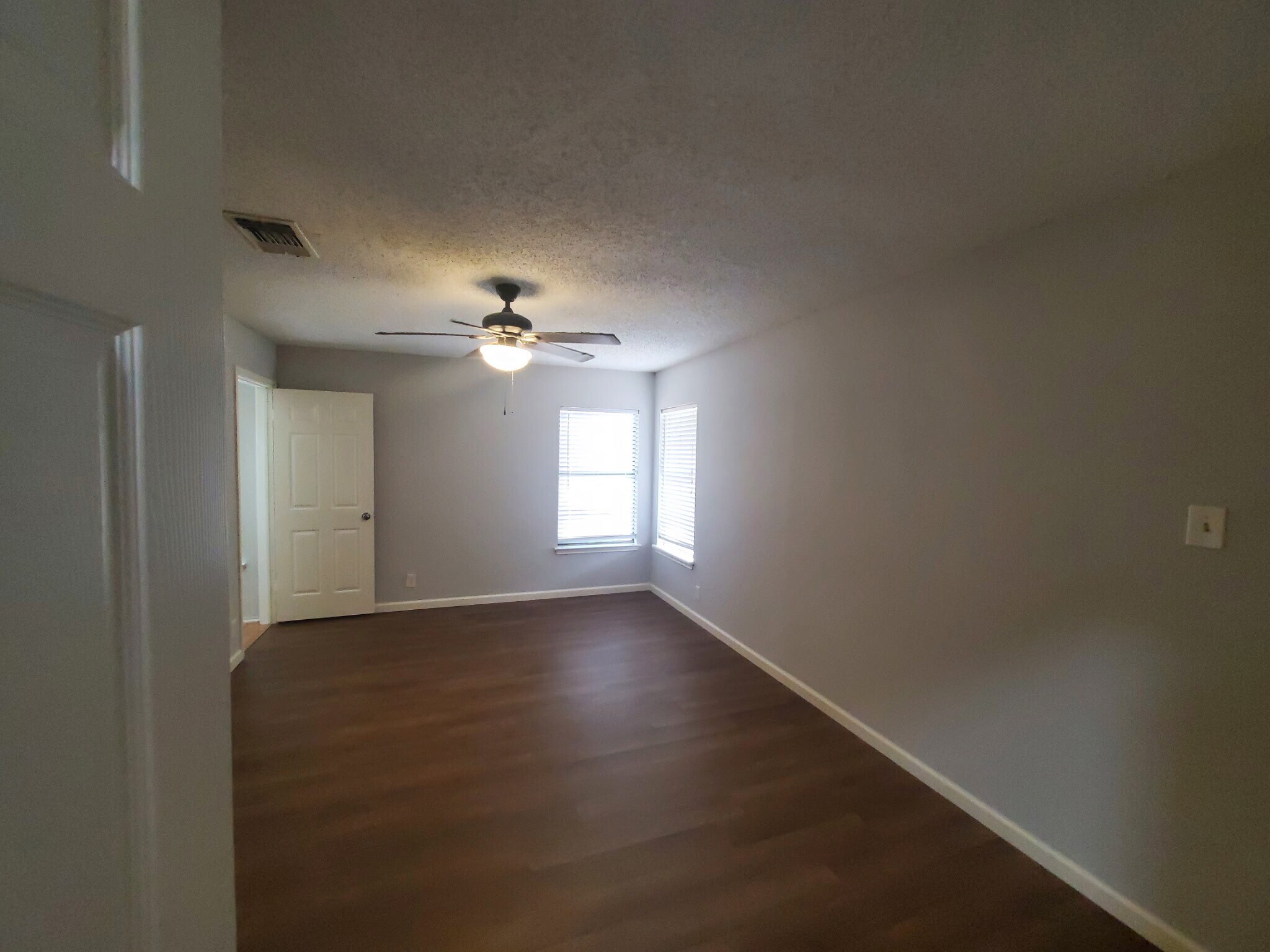 Building Photo - 7729 Ridge Mist Dr