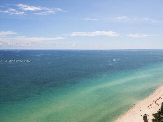 Building Photo - 18101 Collins Ave