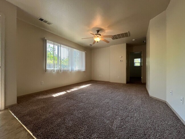 Building Photo - sout1067