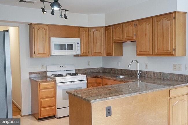 Building Photo - 12103 Gatewater Dr